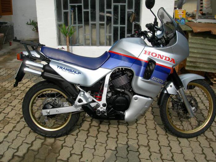 motocikl Honda transalp
