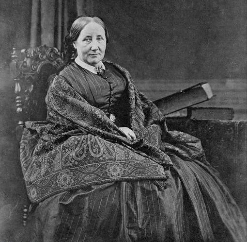 Elizabeth Gaskell: Kratka biografija