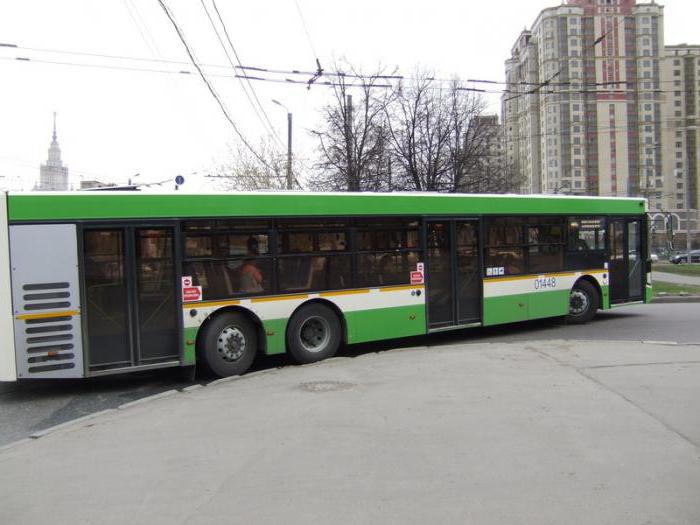 koliko dugo 858 ide autobusom